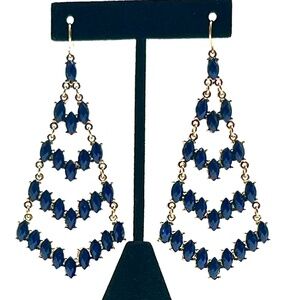 ☃️ 2/$18 Chandelier Style Pierced Earrings in Gold-tone and Navy Blue